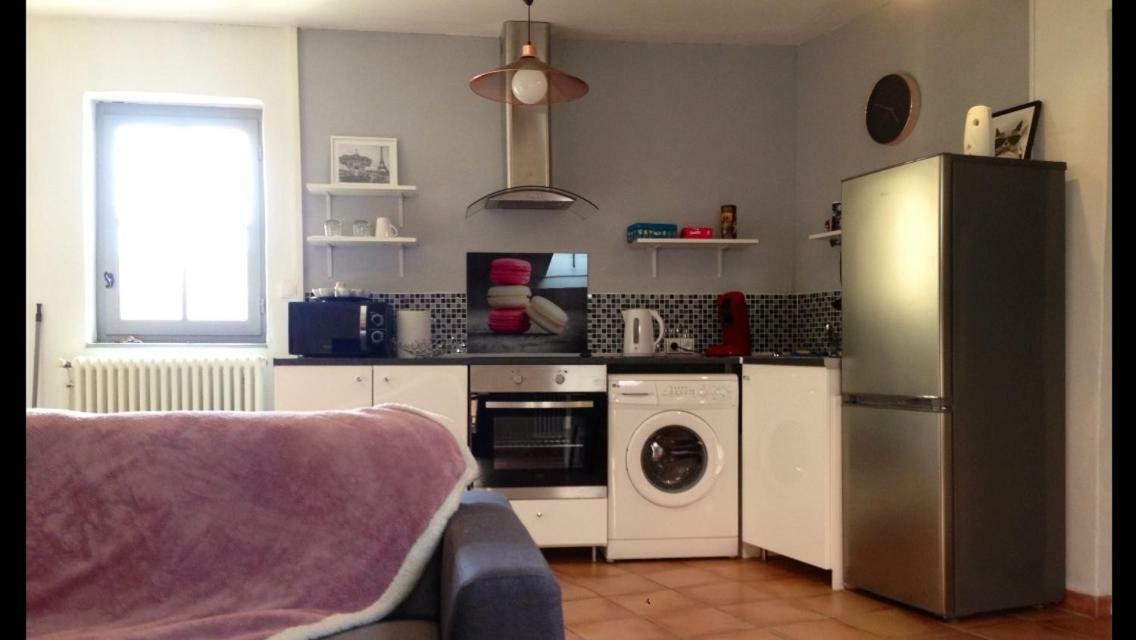 Le Petit Nid Des Arenes Apartment Beziers Exterior photo
