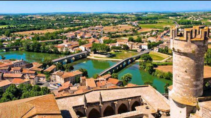 Le Petit Nid Des Arenes Apartment Beziers Exterior photo